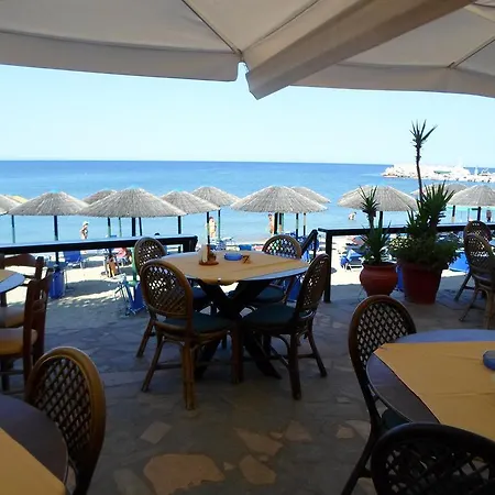 Guest house Piatsa Michalis 4*