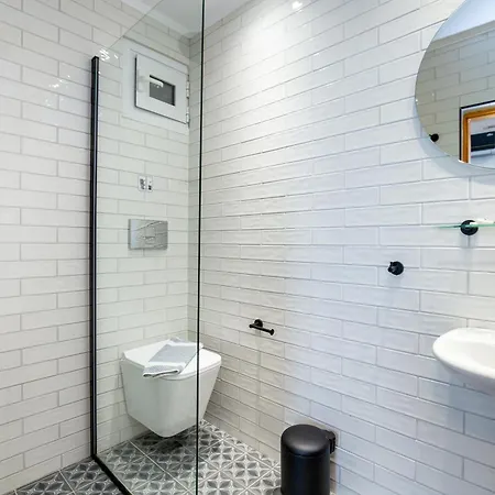 Guest house Piatsa Michalis 4*