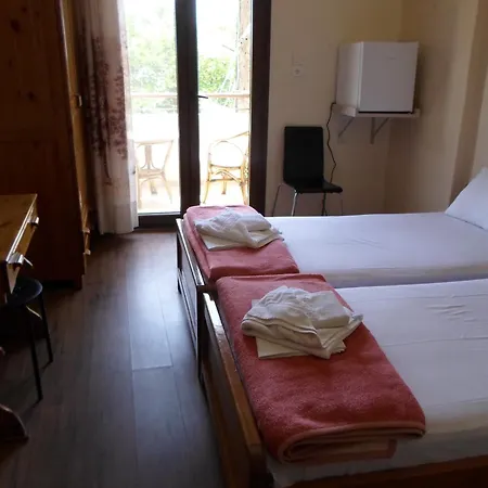 Piatsa Michalis Guest house