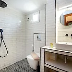 Piatsa Michalis Guest house Potos