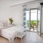Guest house Piatsa Michalis 4*