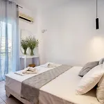 Piatsa Michalis Guest house