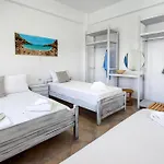 Piatsa Michalis Guest house 4*
