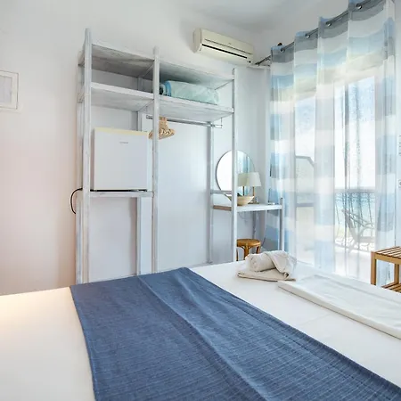 Piatsa Michalis Pensiune Potos