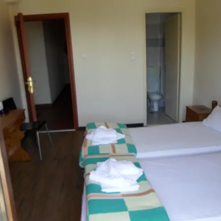 Pensiune Piatsa Michalis 4*