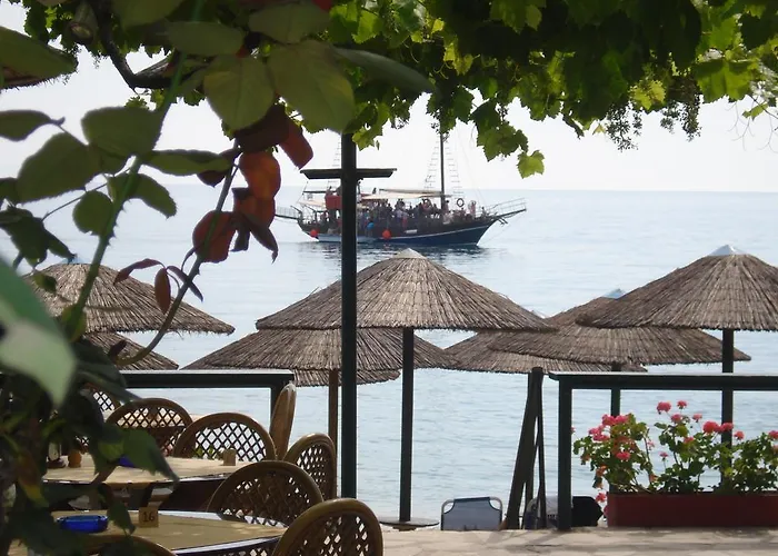 Piatsa Michalis ゲストハウス ポトス