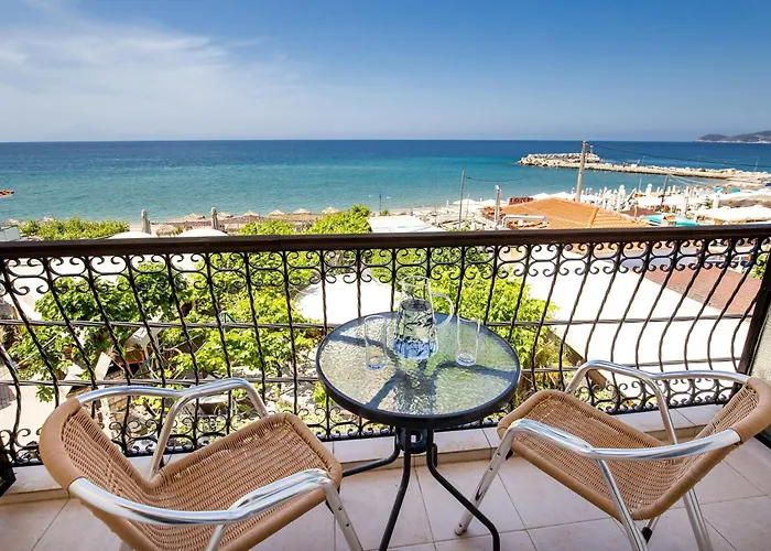 Piatsa Michalis ポトス