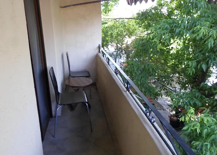 Piatsa Michalis ゲストハウス ポトス