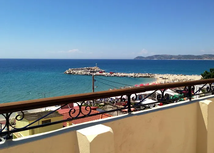 ゲストハウス Piatsa Michalis ポトス